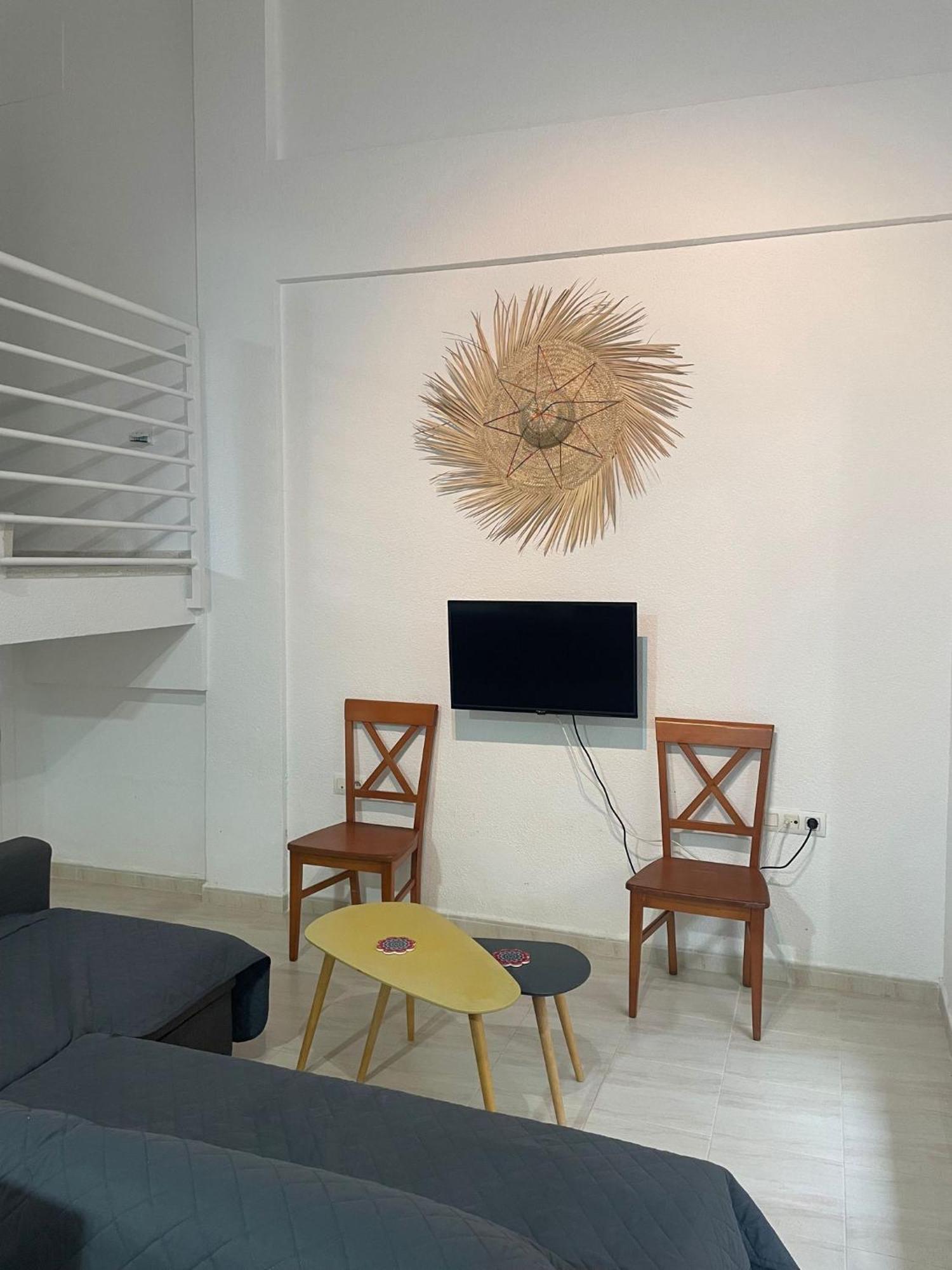 Apartamentos Inma Mayor en primera línea de playa, con Parking y Piscina Los Canos De Meca Exterior foto